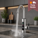 Torneira Elétrica 3000W com Visor Digital de Temperatura 360° Água Quente e Fria Instantânea