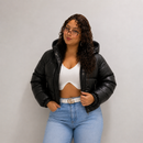 Jaqueta Puffer Feminina em Couro Premium – Elegância e Proteção Térmica