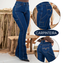 Calça Jeans Flare Country Bordada Feminina com Elastano Modeladora
