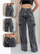 Calça Jeans Feminina Cargo Wide Leg Marmorizada Pantalona Boca Larga Bolso Lateral
